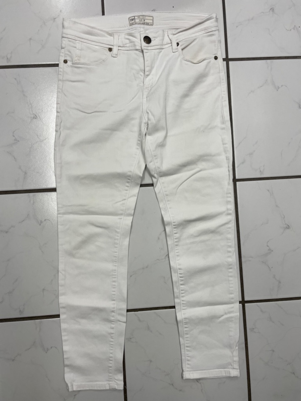 Free People Women’s Boho White Skinny Jeans Size 29